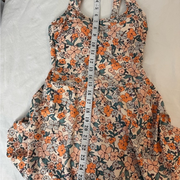 CUPSHE Women's One Piece Swimsuit Bathing  Scoop Neck Wide Straps Pull On XS - Picture 11 of 11